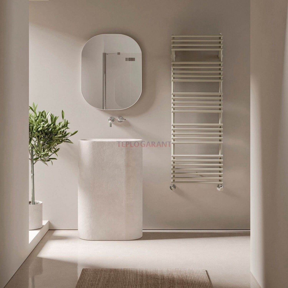 Дизайнерська рушникосушка IRSAP Kart 725x500